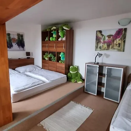 아파트 G4 V Tatranskej Strbe - Apartmanovy Dom Golem