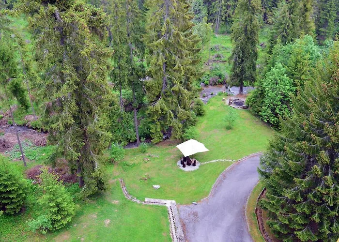 G4 V Tatranskej Strbe - Apartmanovy Dom Golem *