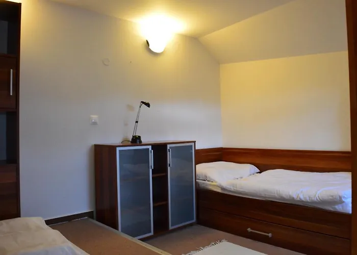 Apartman G4 V Tatranskej Strbe - Apartmanovy Dom Golem